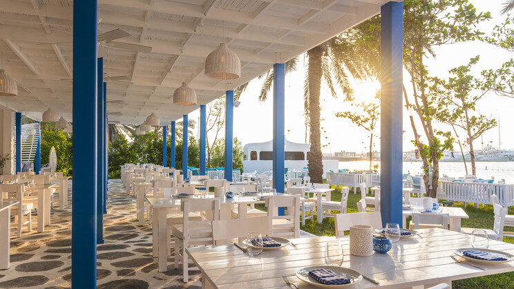 Le Meridien Mina Seyahi Beach Resort & Waterpark